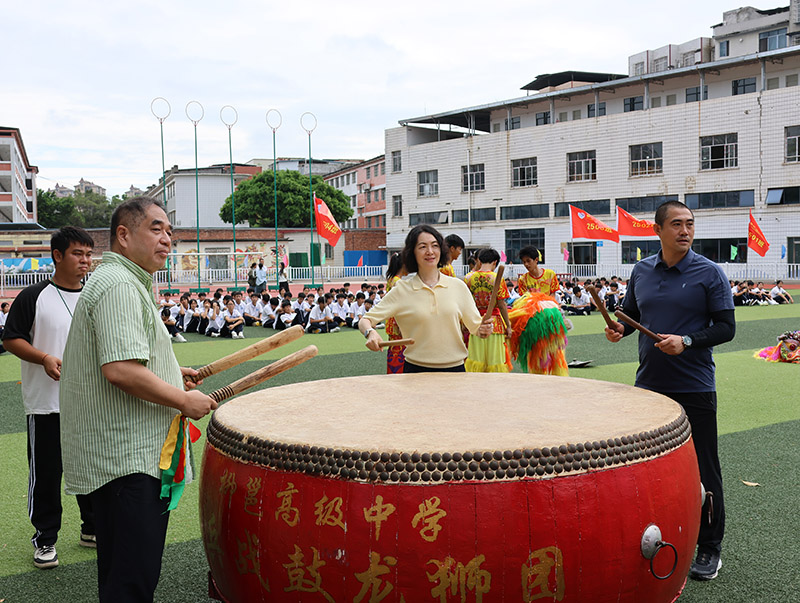 1758765081.jpg 4T8A8678.jpg