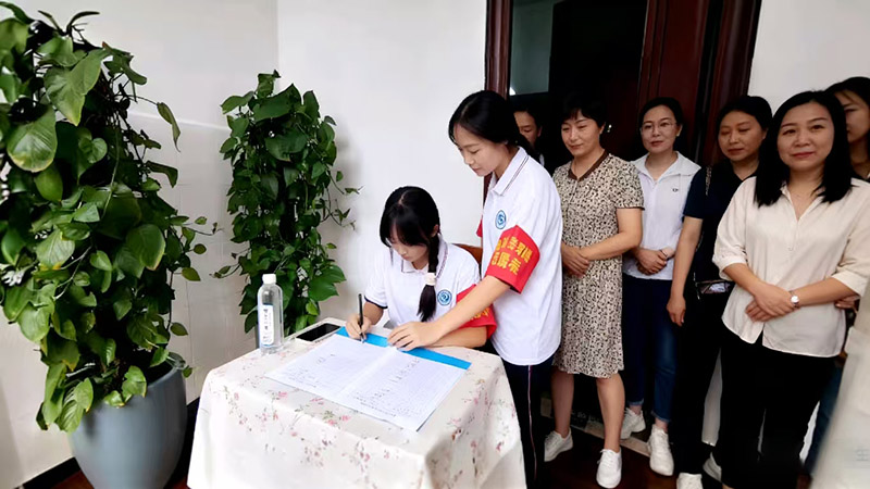 1759327401.jpg a70ef4c819c606541f409b1e3bf3d3c3.jpg